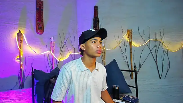 AlanCutee online show from February 2026 11:49:02 AM