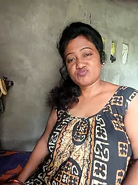 Snapshot of Cute-Swewty chatting on September 2025 04:22:01 AM Cute-Swewty online show from September 2025 04:22:01 AM