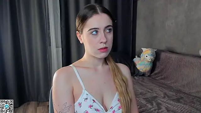 Snapshot of teasememore chatting on November 2025 12:14:02 PM teasememore online show from November 2025 12:14:02 PM