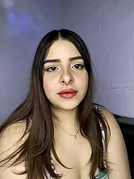 Nahomy cm online show from November 2025 07:54:01 PM