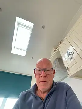 philefc online show from October 2025 07:49:01 AM