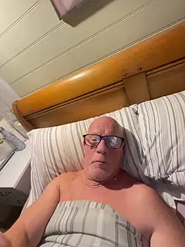 philefc online show from October 2025 08:31:02 PM