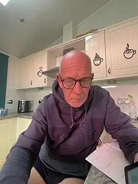 philefc online show from November 2025 12:49:01 PM