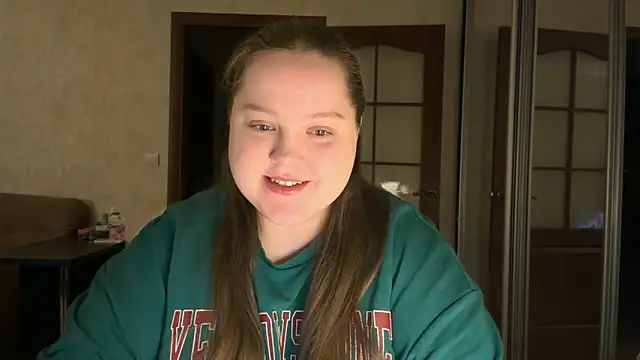 Alice898 online show from April 2026 06:12:01 PM