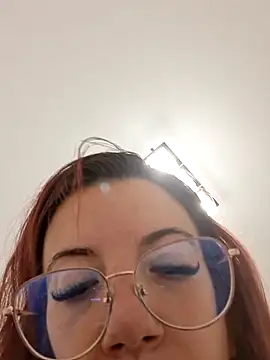 Anayssa  online show from September 2025 07:27:02 PM