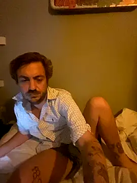 Snapshot of 3615-ULLA chatting on November 2025 06:10:02 PM 3615-ULLA online show from November 2025 06:10:02 PM