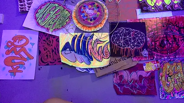 3615-ULLA online show from April 2026 04:52:01 PM