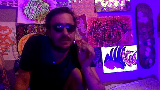 3615-ULLA online show from April 2026 11:47:02 PM