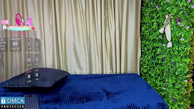 Clhoee  online show from December 2025 03:11:01 AM