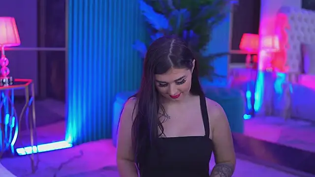 KendraMoon online show from November 2025 03:34:02 PM