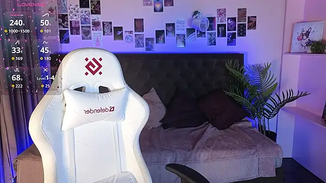 Jesica mooon online show from February 2026 01:38:01 AM