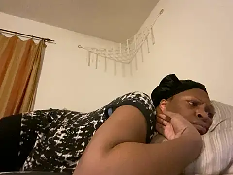 Snapshot of KANDIS864 chatting on November 2025 06:56:02 AM KANDIS864 online show from November 2025 06:56:02 AM