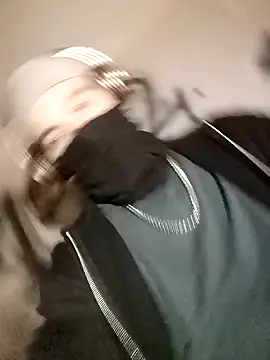 Snapshot of Kaosmikey chatting on February 2026 10:46:02 PM Kaosmikey online show from February 2026 10:46:02 PM