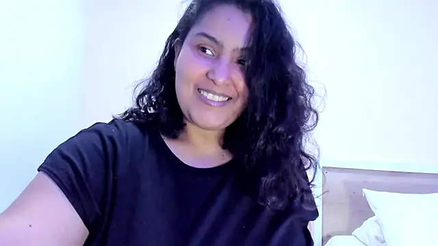 BellaNixs online show from September 2025 03:22:01 AM