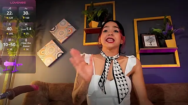 Snapshot of RACHELRUIZ chatting on November 2025 04:31:02 PM RACHELRUIZ online show from November 2025 04:31:02 PM