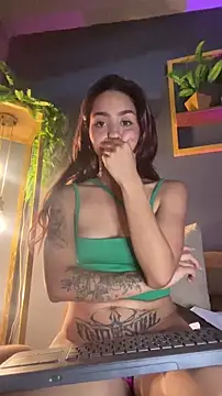 Snapshot of RACHELRUIZ chatting on December 2025 06:50:01 PM RACHELRUIZ online show from December 2025 06:50:01 PM