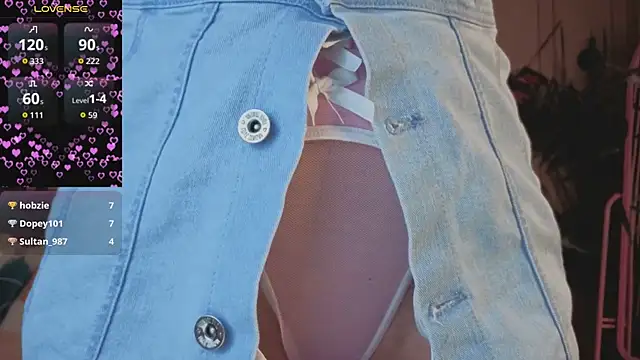 Snapshot of kamila_blush chatting on October 2025 11:34:01 PM kamila blush online show from October 2025 11:34:01 PM