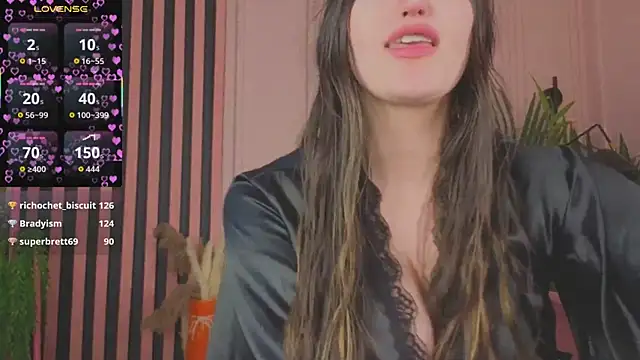 Snapshot of kamila_blush chatting on November 2025 09:31:02 AM kamila blush online show from November 2025 09:31:02 AM