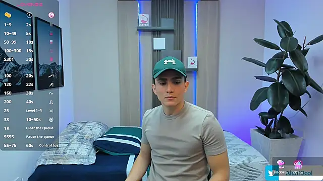 Snapshot of alan_nd_kevin chatting on November 2025 07:01:02 PM alan nd kevin online show from November 2025 07:01:02 PM