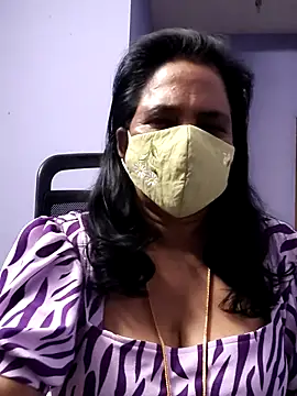 mallu-lover online show from February 2026 04:49:02 PM