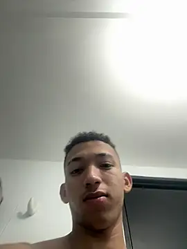 JuanchiT66 online show from February 2026 02:52:02 AM