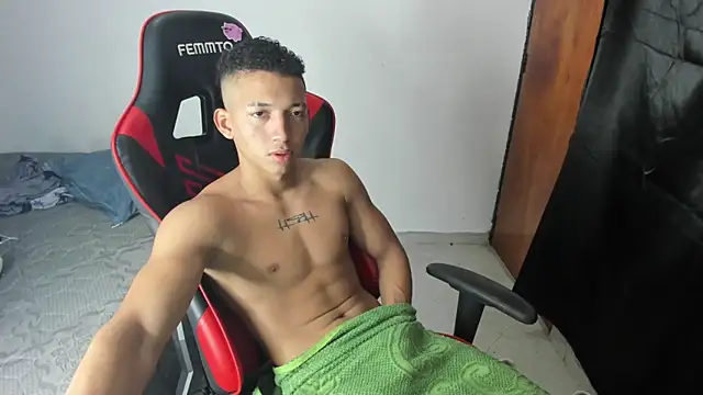 JuanchiT66 online show from March 2026 12:07:02 AM