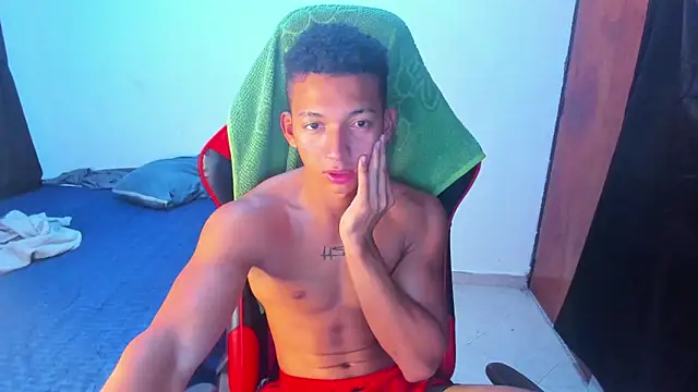 JuanchiT66 online show from March 2026 09:30:02 PM