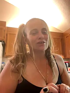 daddienympho online show from November 2025 06:05:01 AM