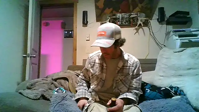 Snapshot of theboobietrap chatting on November 2025 06:35:02 AM theboobietrap online show from November 2025 06:35:02 AM