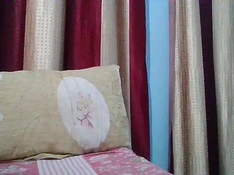 creativecommin online show from October 2025 07:07:02 PM