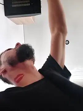 Snapshot of Negrila25 chatting on February 2026 08:08:02 AM Negrila25 online show from February 2026 08:08:02 AM