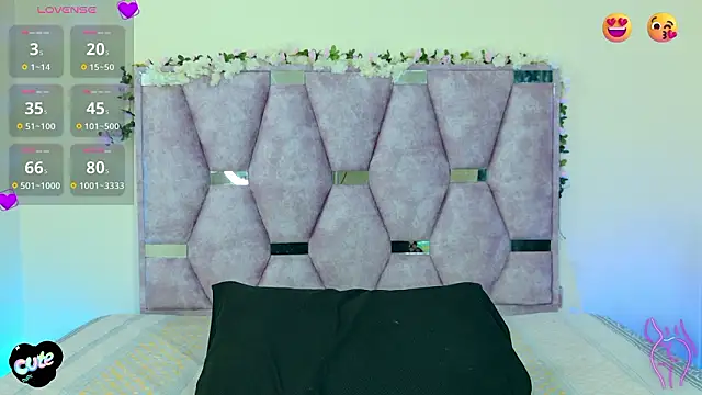 lana and liam  online show from February 2026 10:08:02 AM