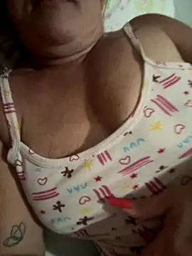 Snapshot of MaluLemos chatting on September 2025 02:15:02 AM MaluLemos online show from September 2025 02:15:02 AM