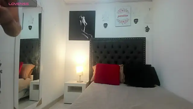 ScarlettVell online show from October 2025 07:36:02 PM