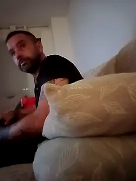 Snapshot of Feistysausage chatting on September 2025 08:03:01 PM Feistysausage online show from September 2025 08:03:01 PM