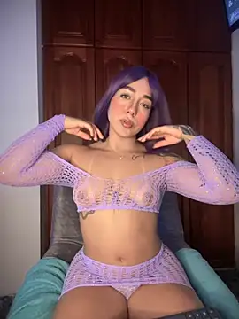 KaditaNavarro online show from November 2025 05:59:01 PM