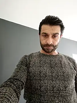 alex10alexx online show from April 2026 12:34:02 PM