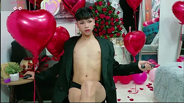 dilan 911 online show from February 2026 08:05:01 PM