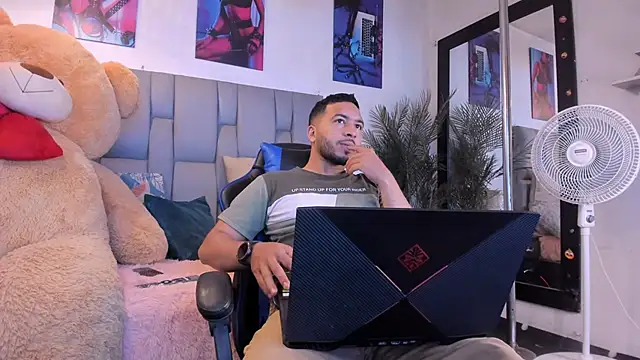 Edahi1386 online show from September 2025 11:26:01 PM