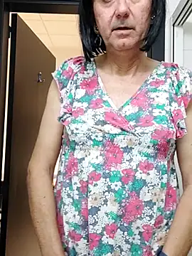 Emily de Carla online show from December 2025 05:50:01 PM