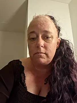 Snapshot of LummerAnja1 chatting on February 2026 02:08:01 AM LummerAnja1 online show from February 2026 02:08:01 AM