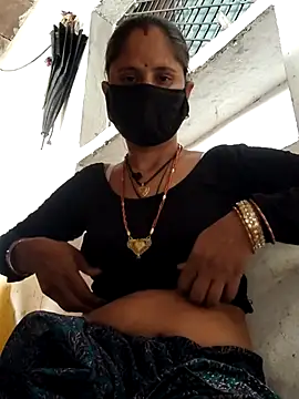 Hot-ilaiy online show from December 2025 11:08:02 AM