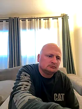 Attila120 online show from November 2025 07:40:01 AM