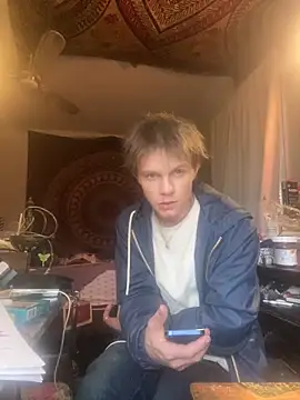 XanderOzzz online show from November 2025 09:24:02 PM