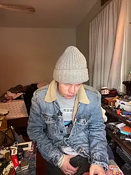 Snapshot of XanderOzzz chatting on January 2026 01:37:02 PM XanderOzzz online show from January 2026 01:37:02 PM