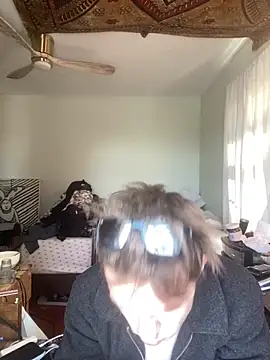 Snapshot of XanderOzzz chatting on February 2026 04:01:01 PM XanderOzzz online show from February 2026 04:01:01 PM