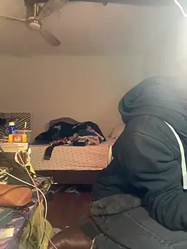 Snapshot of XanderOzzz chatting on February 2026 04:13:01 AM XanderOzzz online show from February 2026 04:13:01 AM