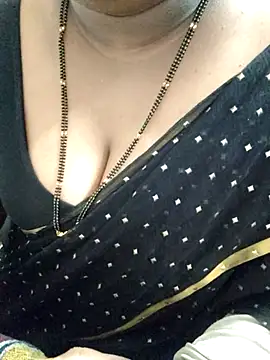 Snapshot of Tamil-rami chatting on September 2025 02:06:02 PM Tamil-rami online show from September 2025 02:06:02 PM