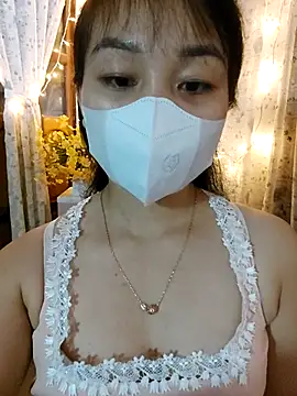 Laurie369 online show from October 2025 03:41:01 PM