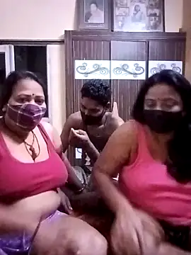 LoveOnStream online show from February 2026 01:48:02 AM